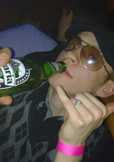 Я Женя, 35, из Армавира, ищу знакомство для постоянных отношений