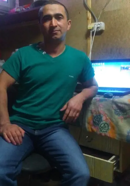 Я Захарчик, 45, из Клина, ищу знакомства без обязательств