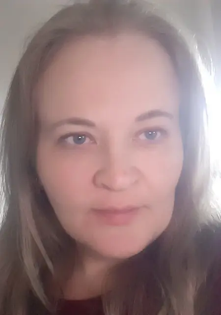 Я Юлиана, 48, из Санкт-Петербурга, ищу знакомство для приятного времяпровождения