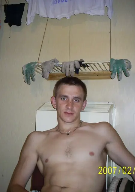 Я Миша, 42, из Тамбова, ищу знакомства без обязательств