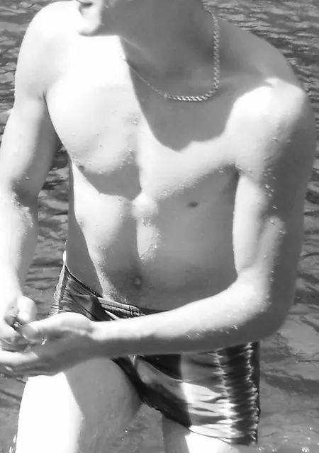 Я Саня, 40, знакомлюсь на одну ночь в Витебске