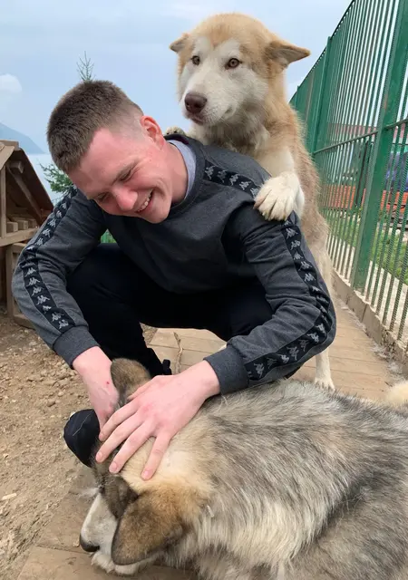 Danil из Ухты, ищу на сайте знакомства без обязательств