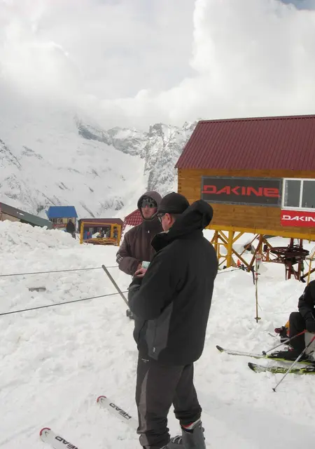 Я Александр, 54, из Сочи, ищу знакомство для общения