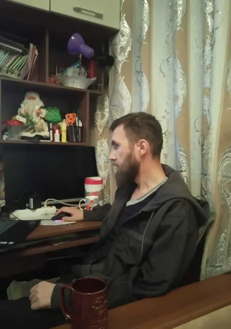 Я Юрий, 45, из Владивостока, ищу знакомства без обязательств