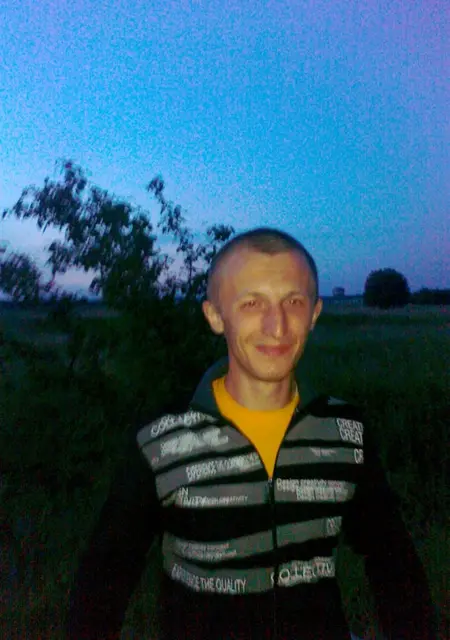 Я Владимир, 38, знакомлюсь без обязательств в Севске