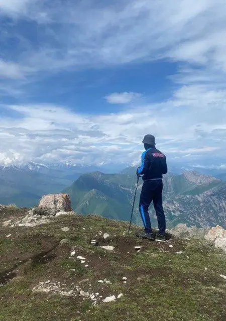 Я Айнур, 27, знакомлюсь для приятного времяпровождения в Тамани