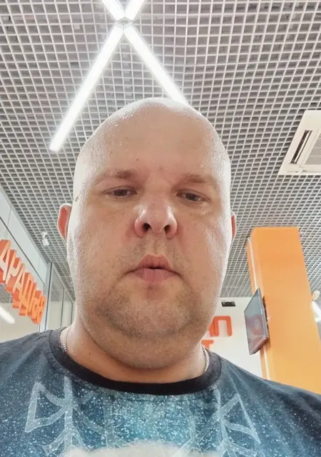 Виктор из Воронежа, ищу на сайте постоянные отношения