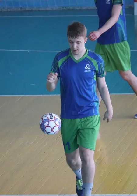 Я Дмитрий, 21, знакомлюсь без обязательств в Балакове