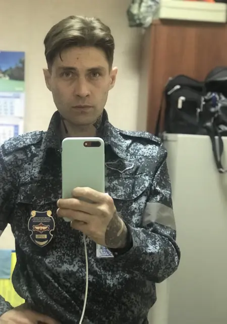 Я Артем, 34, знакомлюсь без обязательств в Новосибирске