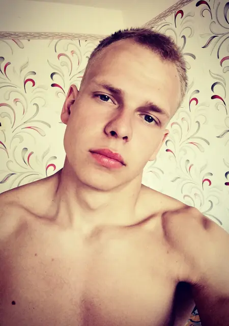 Сергей из Медвежьегорска, ищу на сайте постоянные отношения