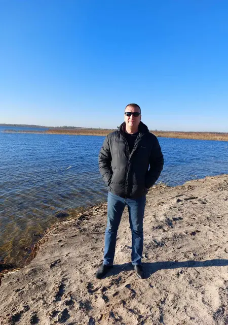 Дима из Пскова, ищу на сайте общение