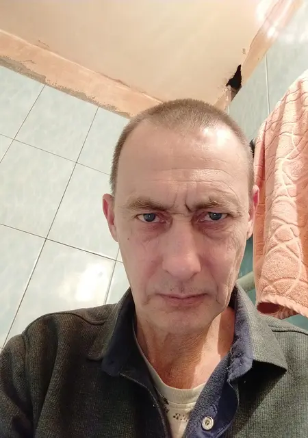 Dima из Москвы, мне 52, познакомлюсь на одну ночь