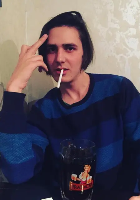 Женя из Курска, ищу на сайте знакомства на одну ночь