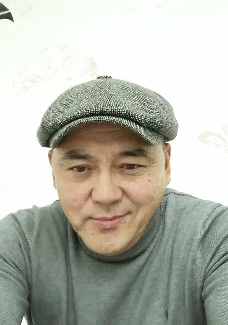 Берик из Алматы, ищу на сайте приятное времяпровождение