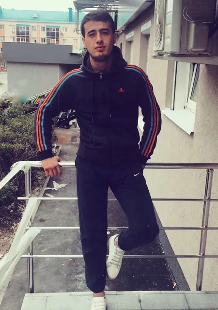 Я Тимур, 29, знакомлюсь без обязательств в Альметьевске