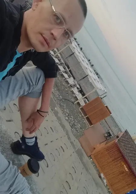 Алексей из Сочи, мне 41, познакомлюсь для общения