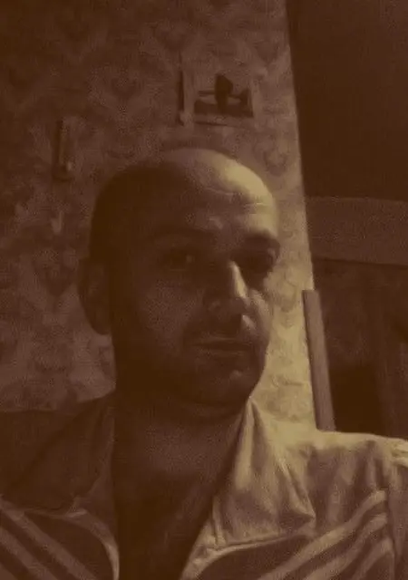 Hayk из Армянского, мне 52, познакомлюсь для приятного времяпровождения