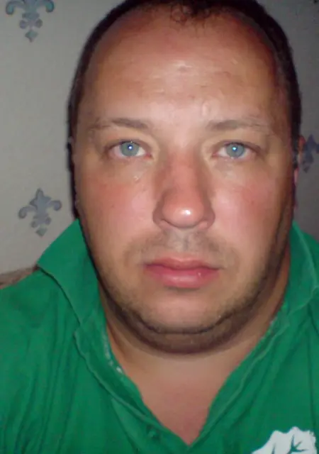 Дмитрий из Сыктывкара, мне 53, познакомлюсь без обязательств