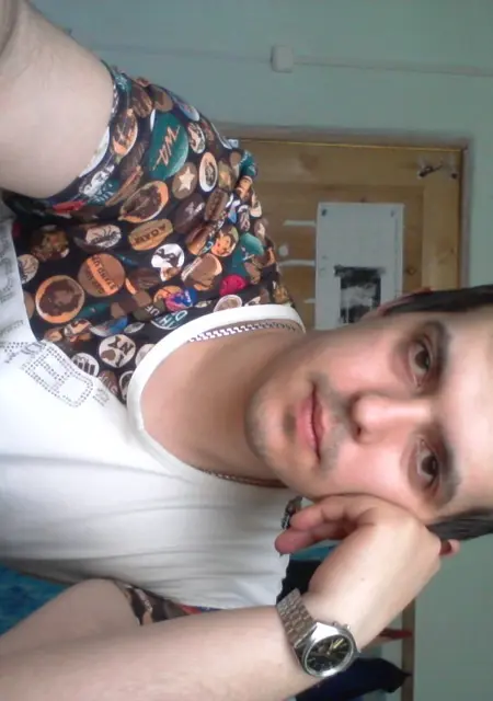 Я Вячеслав, 36, из Ессентуков, ищу знакомство для вирта