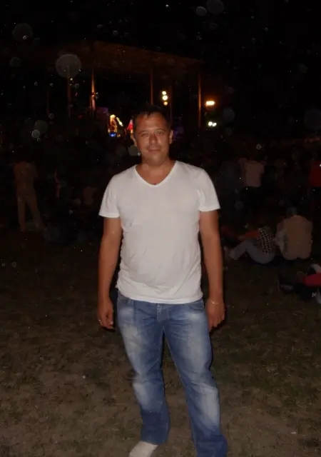 Я Александр, 44, знакомлюсь для приятного времяпровождения в Майкопе