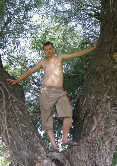 Дмитрий из Астрахани, ищу на сайте знакомства на одну ночь