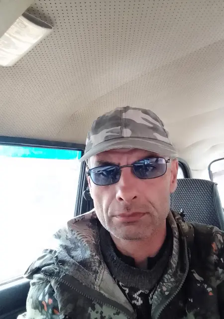 Я Александр, 45, знакомлюсь без обязательств в Ливнах