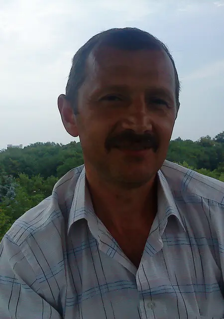 Я Игорь, 55, из Нового Уренгоя, ищу знакомства без обязательств