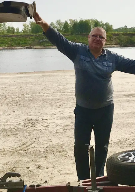 Я Sergey, 66, из Тюмени, ищу знакомства без обязательств