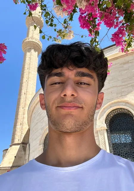 Саша из Каширы, ищу на сайте знакомства на одну ночь