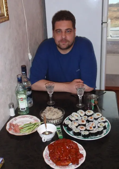 Я Марат, 44, знакомлюсь без обязательств в Находке