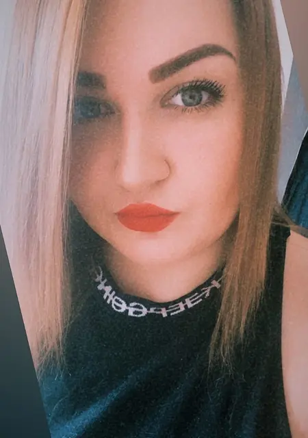 Даша из Екатеринбурга, ищу на сайте знакомства на одну ночь