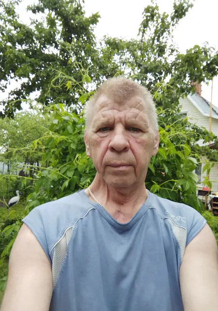 Коля из Санкт-Петербурга, ищу на сайте знакомства без обязательств