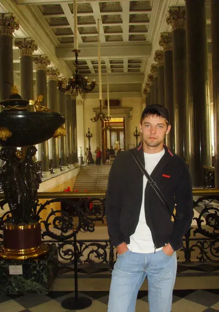 Павел из Пскова, мне 41, познакомлюсь для дружбы