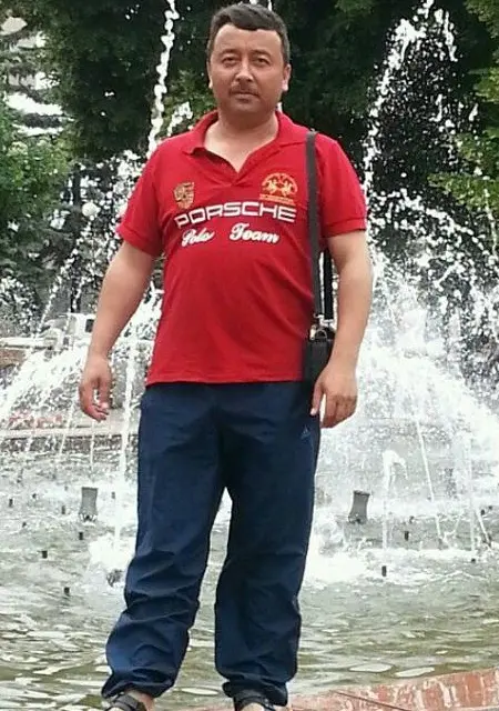 Расул из Тулы, мне 52, познакомлюсь без обязательств