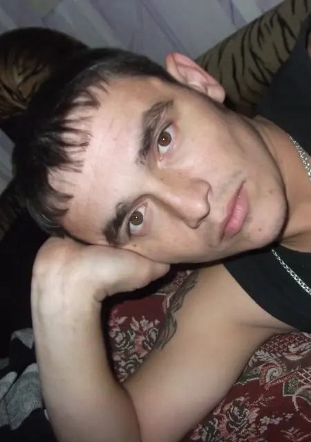 Саша из Белогорска, мне 41, познакомлюсь для вирта