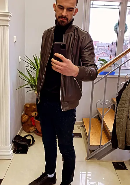 Гаспадін из Черновцов, мне 32, познакомлюсь для вирта