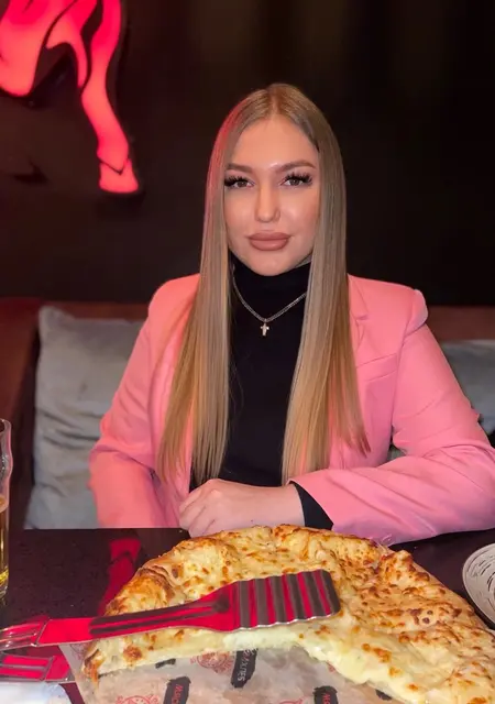 Я Тая, 21, знакомлюсь для вирта в Кемерово