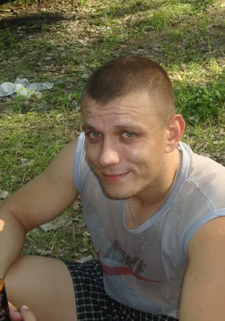 Владимир из Орла, мне 41, познакомлюсь на одну ночь