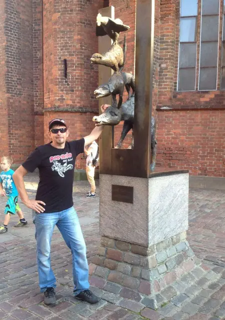 Я Игорь, 49, из Запорожья, ищу знакомство для совместных путешествий