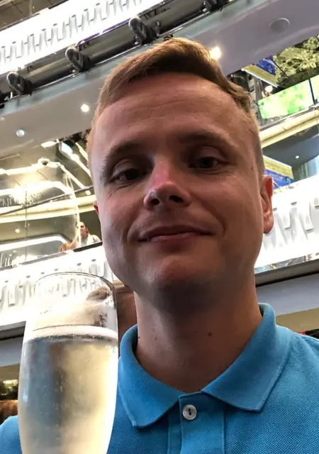 Михаил из Саратова, мне 30, познакомлюсь без обязательств