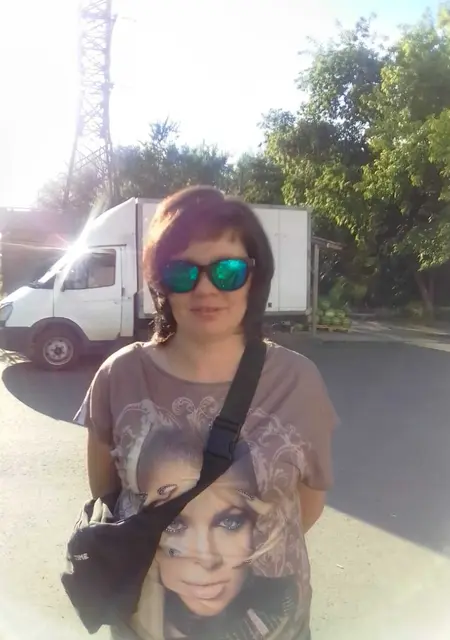 Олеся из Челябинска, мне 35, познакомлюсь без обязательств