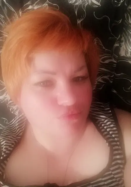 Я Людмила, 45, из Омска, ищу знакомства без обязательств