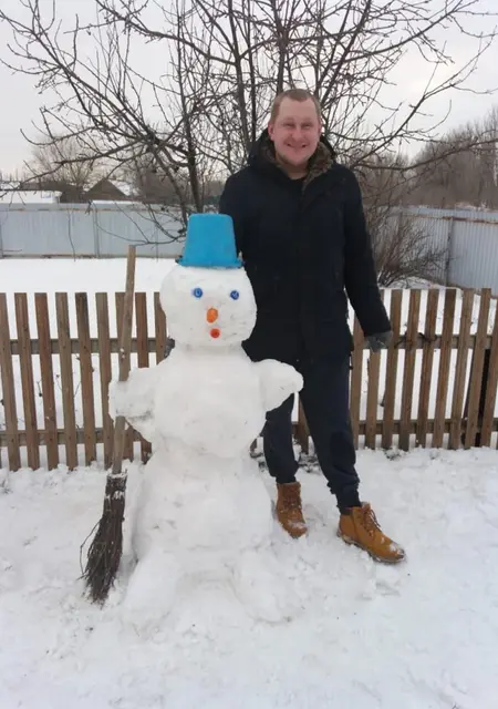 Я Alex, 33, из Миасса, ищу знакомства без обязательств