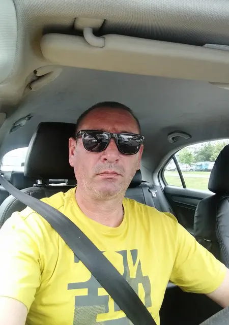 Саша из Домодедова, мне 47, познакомлюсь без обязательств