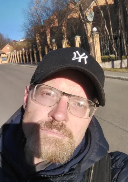 Я Дэнни, 49, знакомлюсь на одну ночь в Мурманске