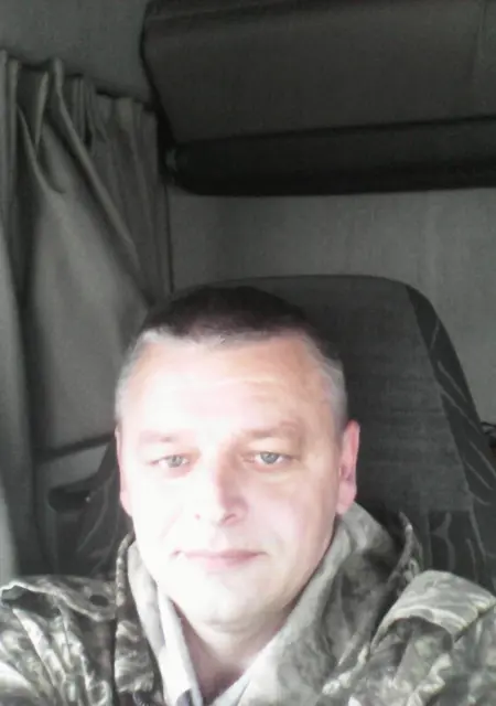 Сергей из Вязников, ищу на сайте знакомства на одну ночь