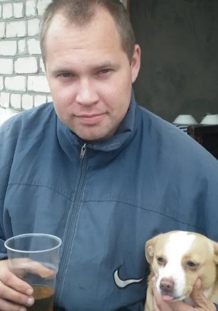 Евгений из Вольска, мне 41, познакомлюсь на одну ночь