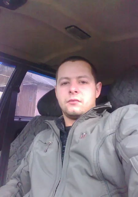 Андрей из Узловой, мне 37, познакомлюсь без обязательств