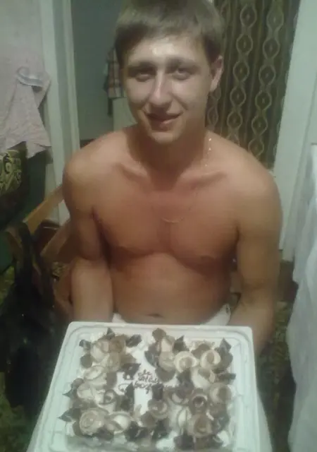 Я Andrei, 40, из Луганска, ищу знакомства без обязательств