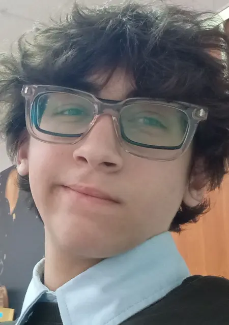 Саша из Астрахани, мне 20, познакомлюсь без обязательств